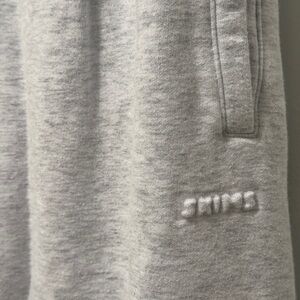 SKIMS fleece gray sweatpants